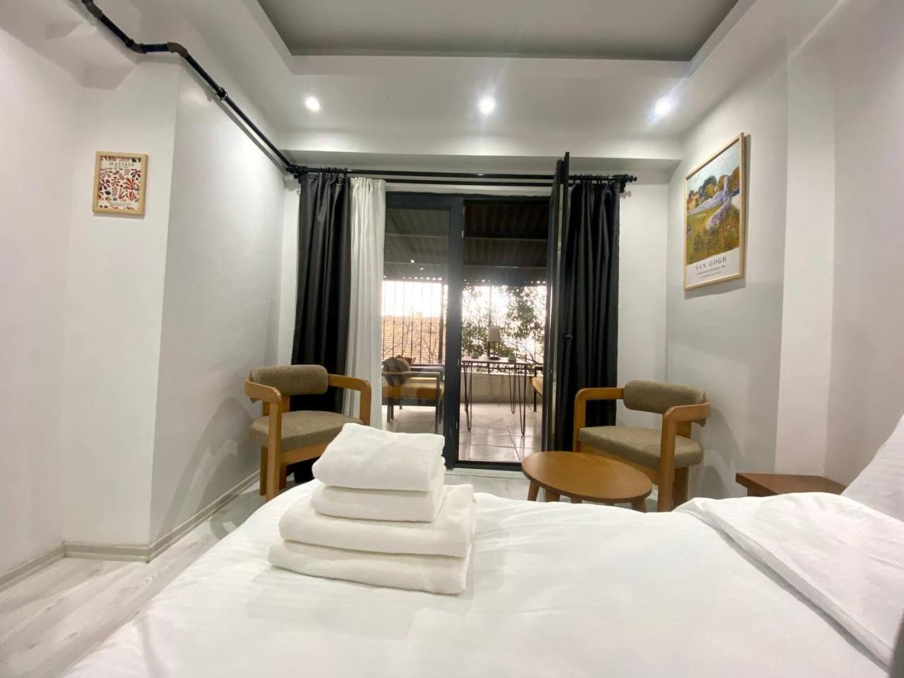 Nostalgia Time Hotel Istanbul Bagian luar foto