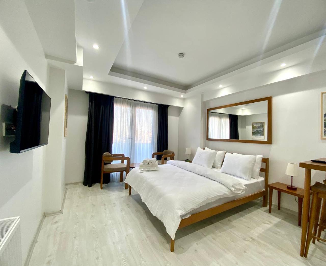 Nostalgia Time Hotel Istanbul Bagian luar foto