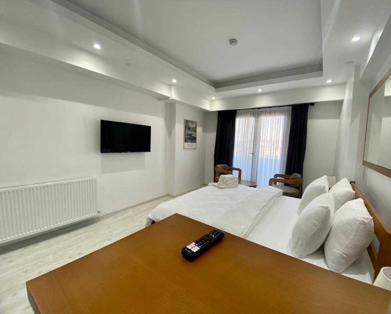 Nostalgia Time Hotel Istanbul Bagian luar foto